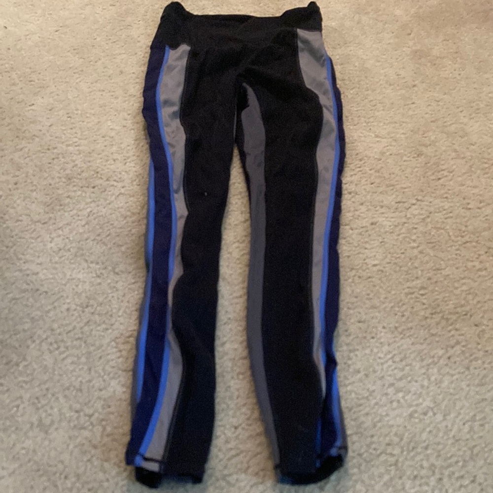 Black+Colors High Waist Fabletics Leggings
